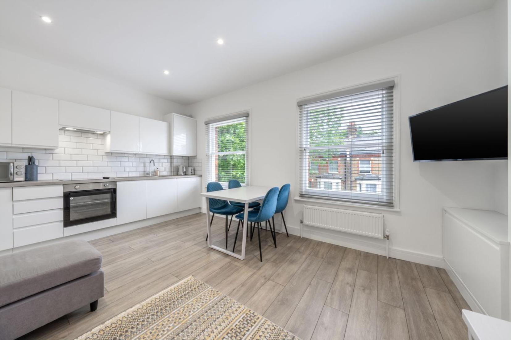 Modern Split Level 2Br Spacious Apt Maida Vale Londres Exterior foto